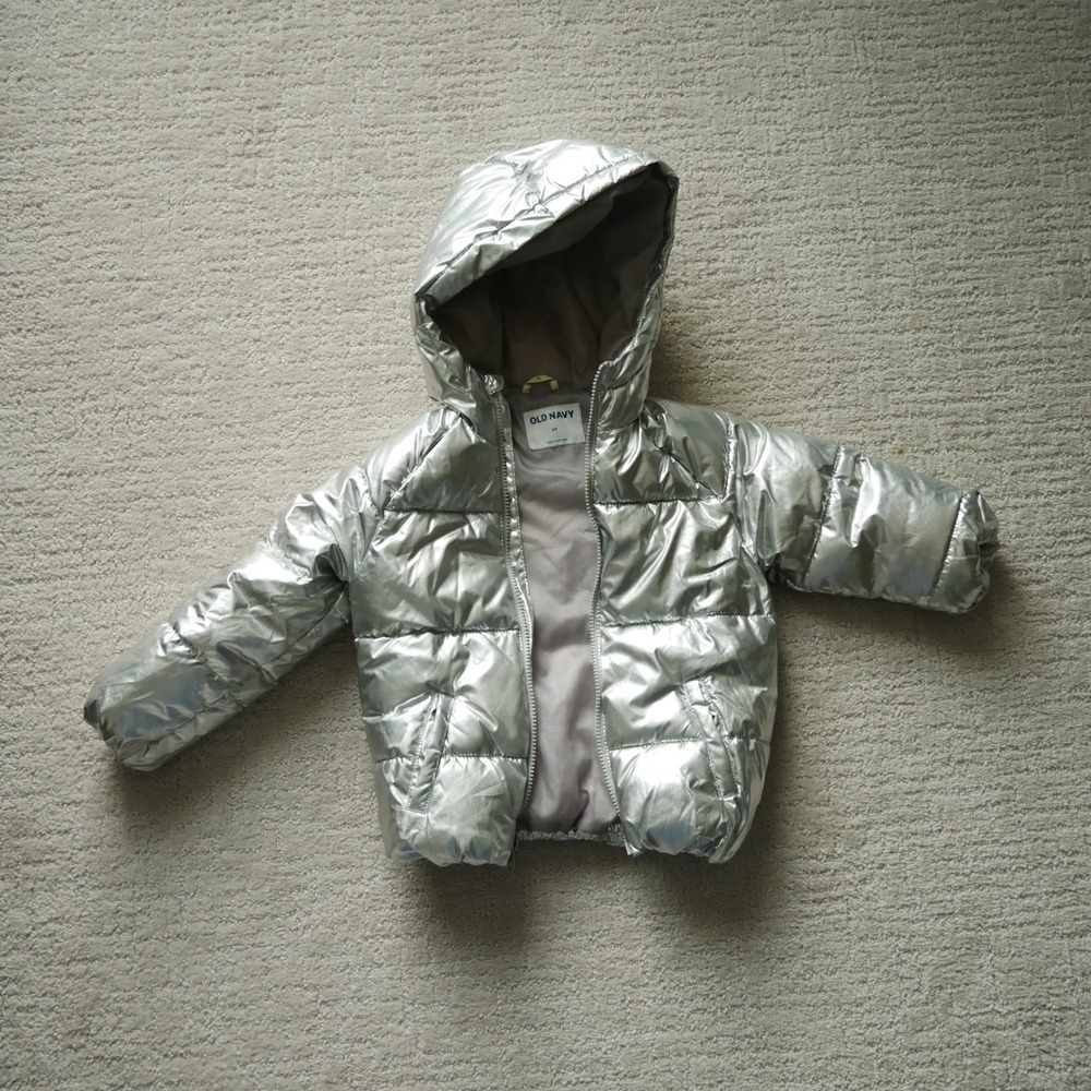 Old Navy Kids Metallic Silver Puffer Jacket Hooded Quilted Coat 5T